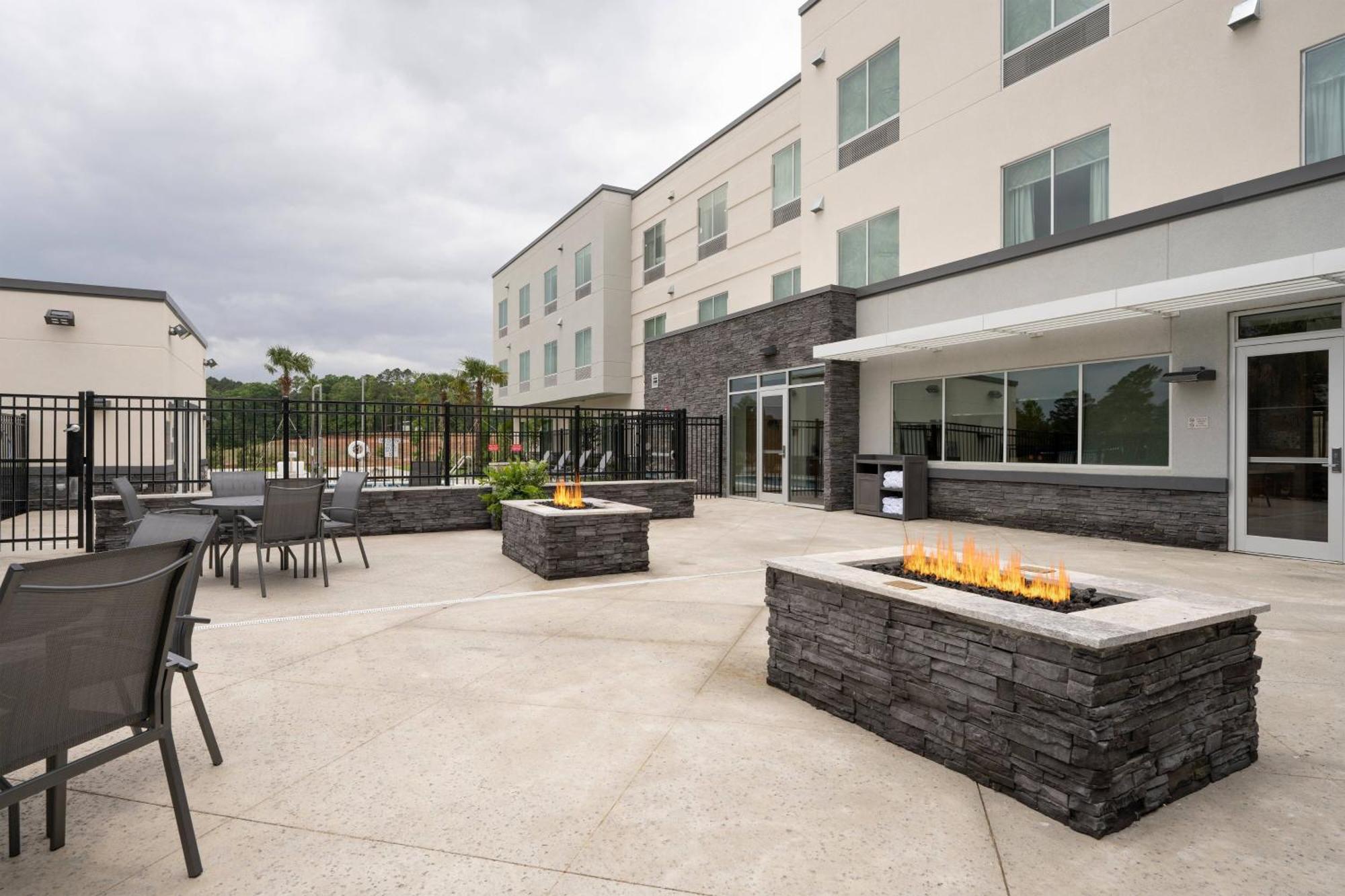 Fairfield Inn & Suites 아르카델피아 외부 사진